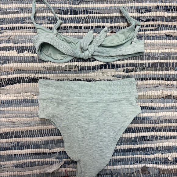 * | Monday Swimwear | sorennto top and bottom. Size S. - Picture 4 of 6